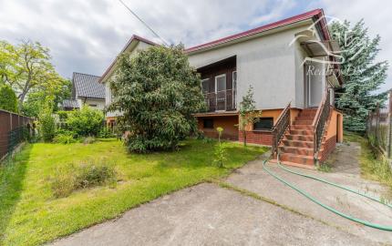 REZERVOVANÉ - RK RealityDS - PREDAJ 4 izbového domu s vidieckym charakterom a veľkým pozemkom, Blahová Okres Dunajská Streda