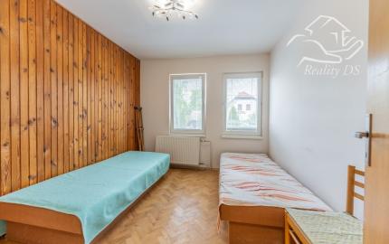 REZERVOVANÉ - RK RealityDS - PREDAJ 4 izbového domu s vidieckym charakterom a veľkým pozemkom, Blahová Okres Dunajská Streda