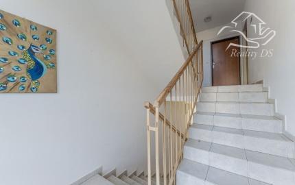 ÚSPEŠNE ODOVZDANÝ! - RK RealityDS - Predaj 3 izb. veľkometrážneho bytu, 94 m2, loggiou, Hlboká ul.