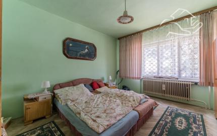 RealityDS - Predaj 3 izbového rodinného domu s garážou, letnou kuchynkou na 6,23 á pozemku, Šamorín