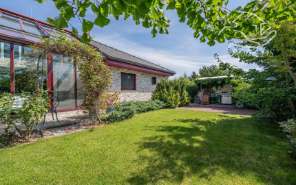 RealityDS - PREDAJ úsporného 5,5-izbového rodinného domu s pozemkom 621 m2, Šamorín