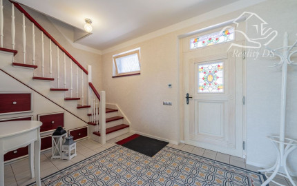 RealityDS - PREDAJ úsporného 5,5-izbového rodinného domu s pozemkom 621 m2, Šamorín