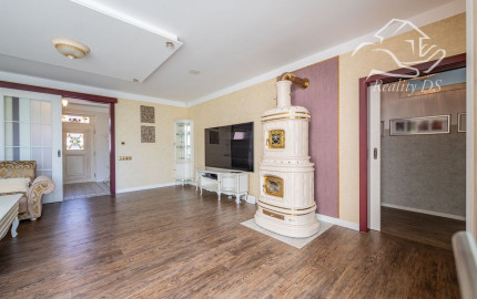 RealityDS - PREDAJ úsporného 5,5-izbového rodinného domu s pozemkom 621 m2, Šamorín
