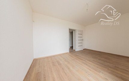 RealityDS - Nový 4-izbový byt so záhradkou a parkovaním na PREDAJ, Bučuháza - Šamorín