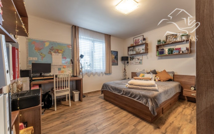 RealityDS - PRE NÁROČNEJŠÍCH !!! Predaj 5 izb. RD s garážou na 6,65 á pozemku, Kvetoslavov - Rozárium