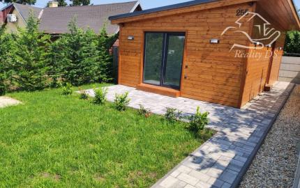 RealityDS - PREDAJ moderná celoročne obyv. chatka so 170 m2 pozemkom, Bodíky AKCIA!