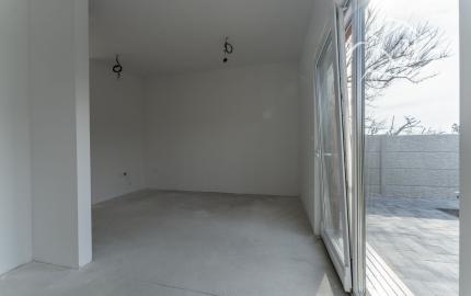 RealityDS - PREDAJ moderná celoročne obyv. chatka so 170 m2 pozemkom, Bodíky AKCIA!