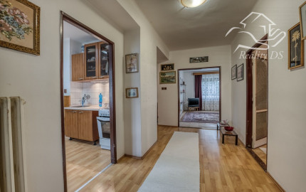 REZERVOVANÝ - RealityDS - Predaj RD 7 izb. , s dvomi BJ, pozemkom 1798 m2, Šamorín