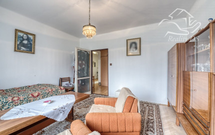 REZERVOVANÝ - RealityDS - Predaj RD 7 izb. , s dvomi BJ, pozemkom 1798 m2, Šamorín