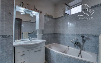 REZERVOVANÝ - RealityDS - Predaj RD 7 izb. , s dvomi BJ, pozemkom 1798 m2, Šamorín