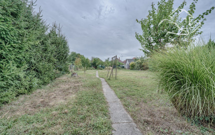 REZERVOVANÝ - RealityDS - Predaj RD 7 izb. , s dvomi BJ, pozemkom 1798 m2, Šamorín