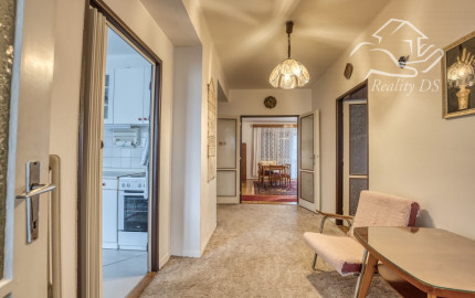 REZERVOVANÝ - RealityDS - Predaj RD 7 izb. , s dvomi BJ, pozemkom 1798 m2, Šamorín