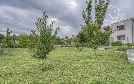 REZERVOVANÝ - RealityDS - Predaj RD 7 izb. , s dvomi BJ, pozemkom 1798 m2, Šamorín