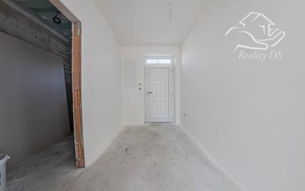 RealityDS - Predaj 4 izb. dvojpodlaž. novostavby RD so záhradou, 2x parkovacie státie, Šamorín