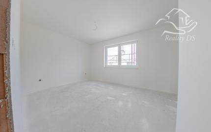 RealityDS - Predaj 4 izb. dvojpodlaž. novostavby RD so záhradou, 2x parkovacie státie, Šamorín