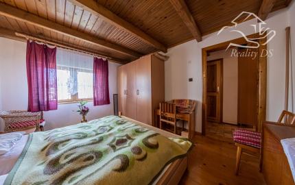 REZERVOVANÁ - RealityDS - Predaj kompletne zariadenej, podpivničenej rekreačnej chaty, prístreškom pre auto, altánkom, drevárničkou, grilom, so 6,88á pozemkom v OV, Gabčíkovo VEĽKÁ ZĽAVA !!!