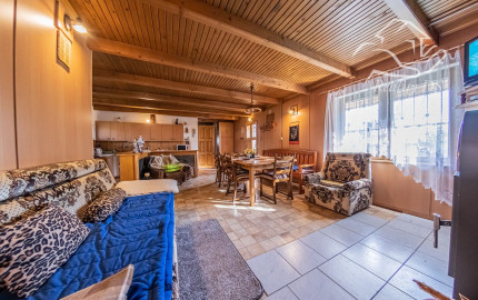 RealityDS - Predaj kompletne zariadenej, podpivničenej rekreačnej chaty, prístreškom pre auto, altánkom, drevárničkou, grilom, so 6,88á pozemkom v OV, Gabčíkovo VEĽKÁ ZĽAVA !!!