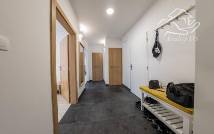 RealityDS - PRENÁJOM štýlového 3 izbového bytu, Veterná ul., Šamorín