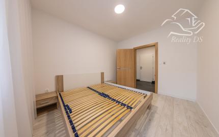 RealityDS - PRENÁJOM štýlového 3 izbového bytu, Veterná ul., Šamorín