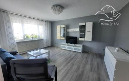 RealityDS - PRENÁJOM zrekonštruovaného 3 izb. bytu, 76 m2 + loggia + 13 m2 pivnica, Cintorínska ulica