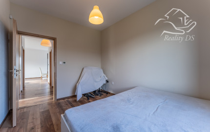 RealityDS - PREDAJ slnečného 3 izbového rodinného domu, Dolný Bar