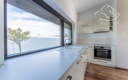 RealityDS - PREDAJ slnečného 3 izbového rodinného domu, Dolný Bar