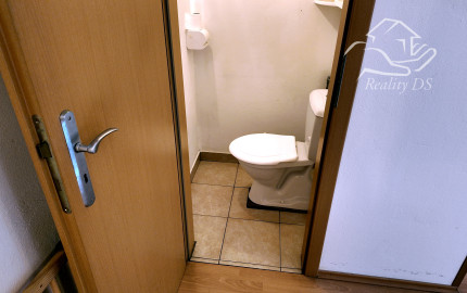 RealityDS - PREDAJ priestranného mezonetového 4 izbového bytu, Čataj