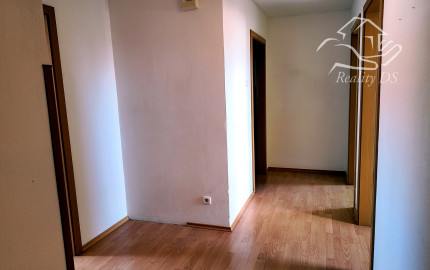 RealityDS - PREDAJ priestranného mezonetového 4 izbového bytu, Čataj