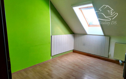 RealityDS - PREDAJ priestranného mezonetového 4 izbového bytu, Čataj