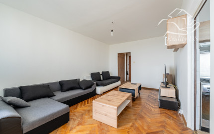 RealityDS – predaj priestranného 3 izb. bytu, 74 m2, Mestský Majer