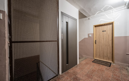 RealityDS – predaj priestranného 3 izb. bytu, 74 m2, Mestský Majer