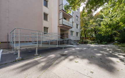 RealityDS – predaj priestranného 3 izb. bytu, 74 m2, Mestský Majer