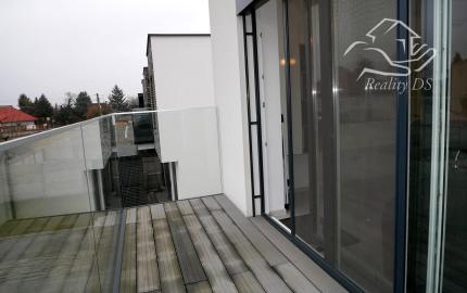 RealityDS - PRENÁJOM slnečného 2 izbového bytu v novostavbe - Košúty