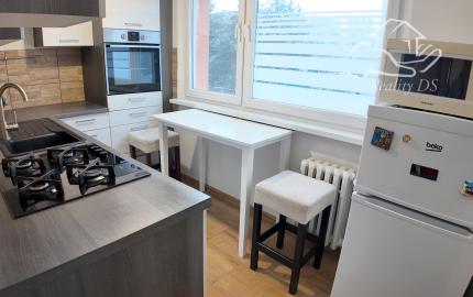 RealityDS - PREDAJ slnečného 2 izbového bytu po čiastočnej rekonštrukcií, Bratislava - Dúbravka