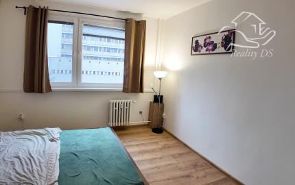 RealityDS - PREDAJ slnečného 2 izbového bytu po čiastočnej rekonštrukcií, Bratislava - Dúbravka