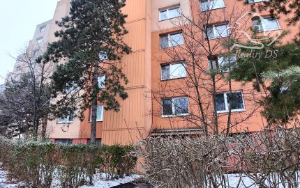 RealityDS - PREDAJ slnečného 2 izbového bytu po čiastočnej rekonštrukcií, Bratislava - Dúbravka