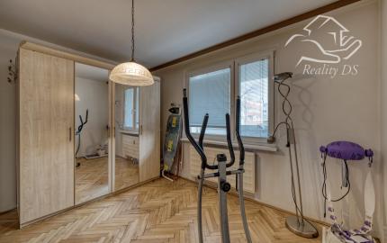 RealityDS - PREDAJ: 3-izbový byt s balkónom kúsok od centra - Šamorín