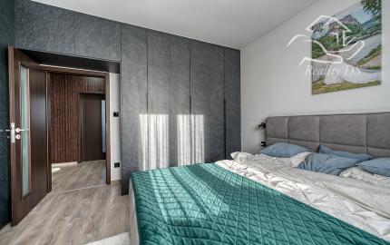 RealityDS – PREDAJ nadštandardnej 4-izbovej novostavby s bazénom a letnou kuchyňou, Orechová Potôň