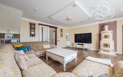 RealityDS - Nadštandardná nízkoenergetická vila v Šamoríne na PREDAJ: Moderná architektúra a špičkové technológie