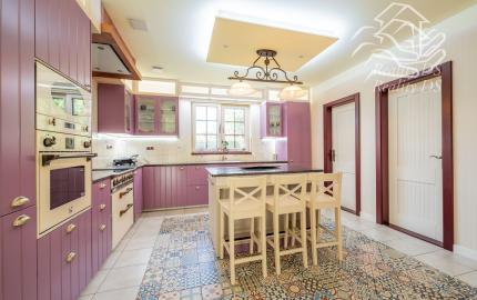 RealityDS - Nadštandardná nízkoenergetická vila v Šamoríne na PREDAJ: Moderná architektúra a špičkové technológie