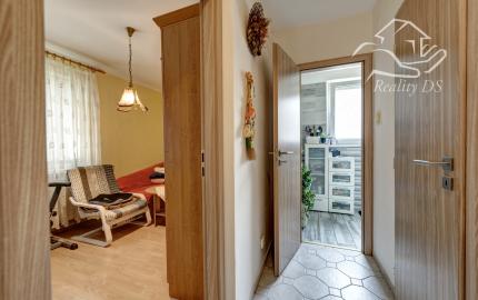 RealityDS - PREDAJ - 3 izb. byt so špajzou a loggiou, 72 m2, Čilistovská ulica