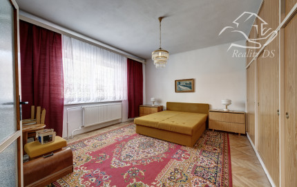 RK RealityDS – PREDAJ - Klasický vidiecky rodinný dom + 8,15 á pozemok s potenciálom, Šamorín
