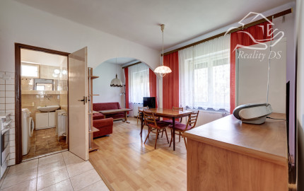 RK RealityDS – PREDAJ - Klasický vidiecky rodinný dom + 8,15 á pozemok s potenciálom, Šamorín