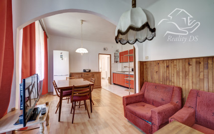 RK RealityDS – PREDAJ - Klasický vidiecky rodinný dom + 8,15 á pozemok s potenciálom, Šamorín