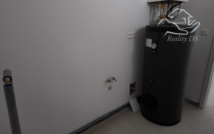 Predaj - 4 izb. NOVOSTAVBA BUNGALOVU  s 3 parkovacími plochami na 5,60 á pozemku, Šamorín