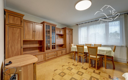 RK RealityDS - PRENÁJOM zariadeného a zrekonštruovaného 3-izb.bytu s loggiou; 74m²; Šamorín - Dunajská ulica