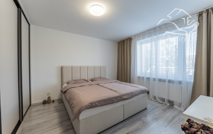 ReaityDS- Prenájom 2 a „pol" izb. zrekonštr. bytu s vlastným kúrením, tehla, 64m2, Bratislavská cesta