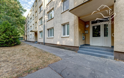 RealityDS - PRENÁJOM slnečného zariadeného 3-izbového bytu | loggia s pekným výhľadom | klimatizácia | Dunajská Streda - Boriny