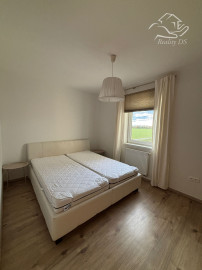 RealityDS - Prenájom 2-izb., kompletne zariadeného bytu v novostavbe,  42m2 +  balkón 8m2 + 1 park. státie, Sídlisko Platan