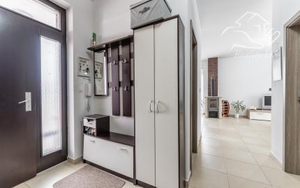 RealityDS - Predaj 3 izb. nízkoen. bungalov na 5,25á pozemku v Dolnom Bare. VÝNIMOČNÁ CENA!!!